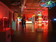 Museum of Neon Art